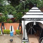 Le Temple du Python à Ouidah : Un lieu sacré empreint de traditions et de mystères